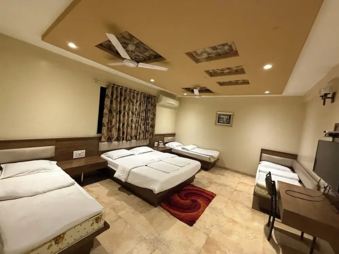 Standard Family room