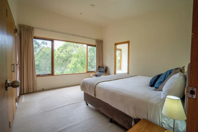 1 Bedroom Chalet with garden view