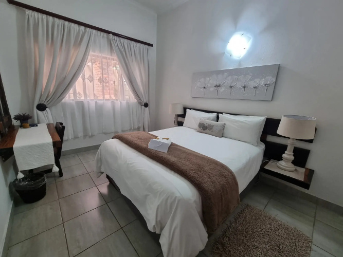 Ndiza Lodge & Cabanas