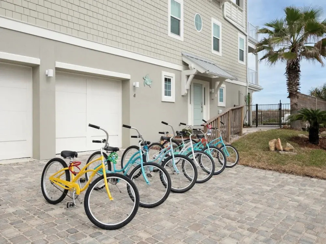 The View by Distinctive Beach Rentals