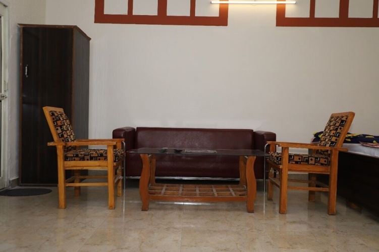 Standard Quadruple Family room