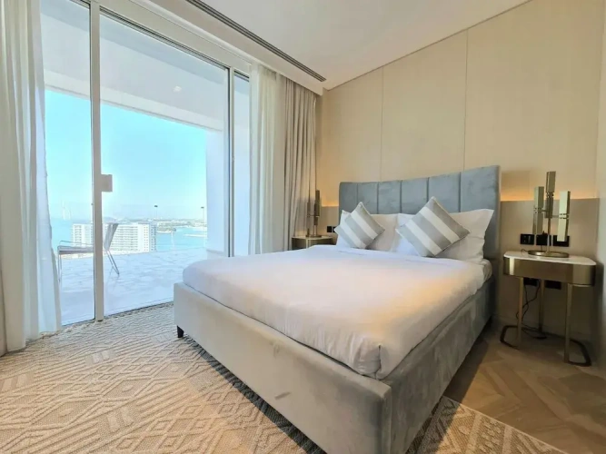 Standard Penthouse room with city view