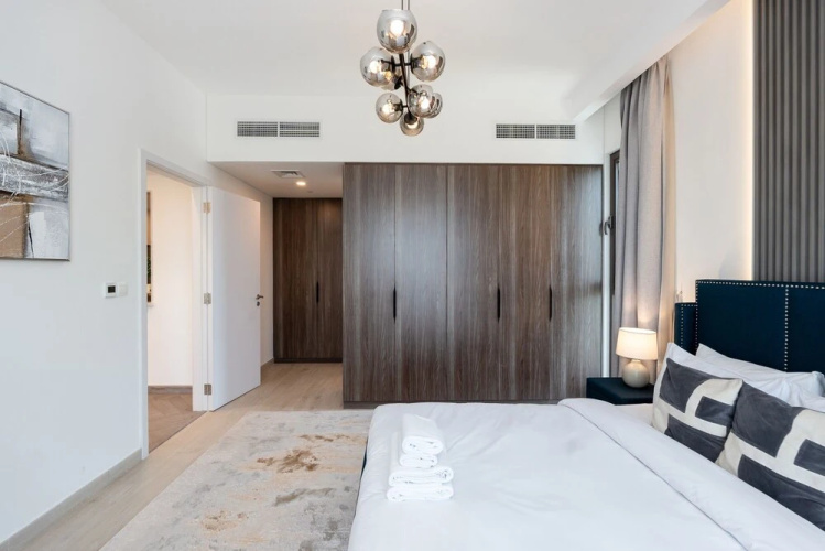 Modern 4BR w Full Burj Al Arab View Pvt Rooftop