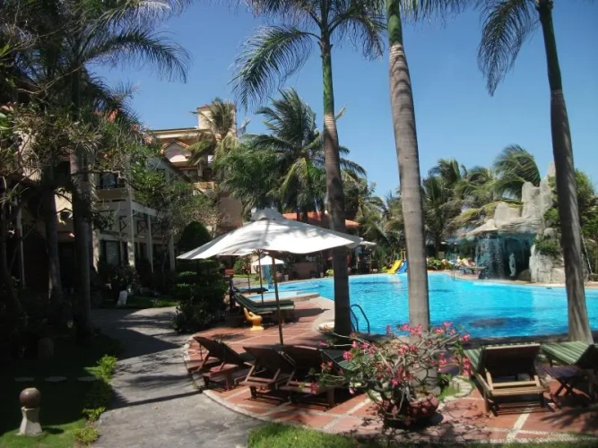 Standard Double room with balcony and beachfront