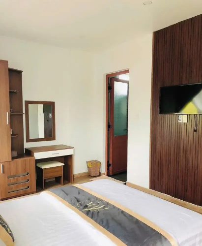 Joy Hotel