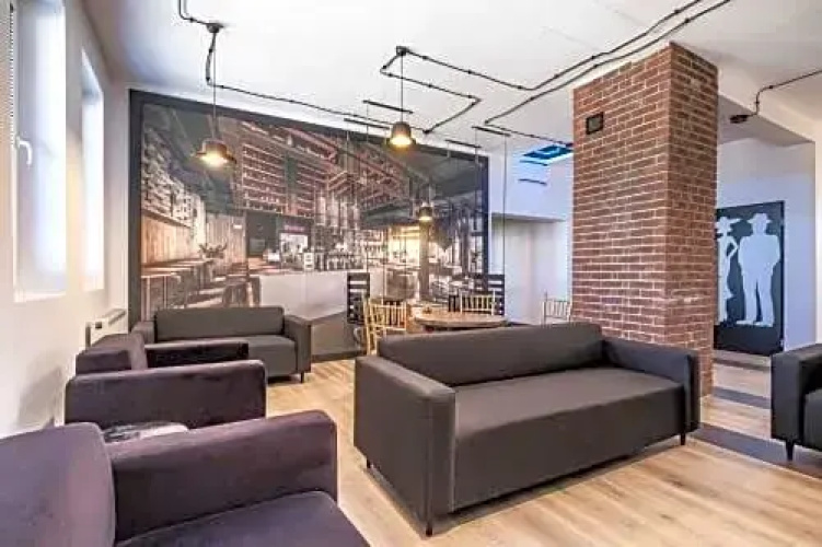 VOLA Hostel