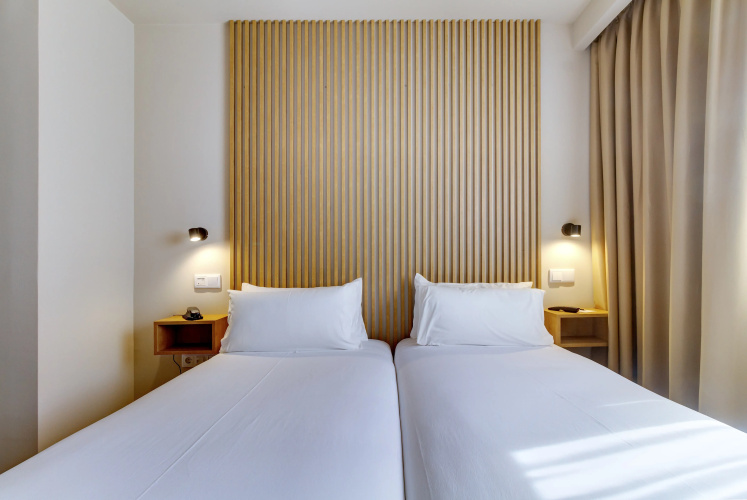 room Select Porto