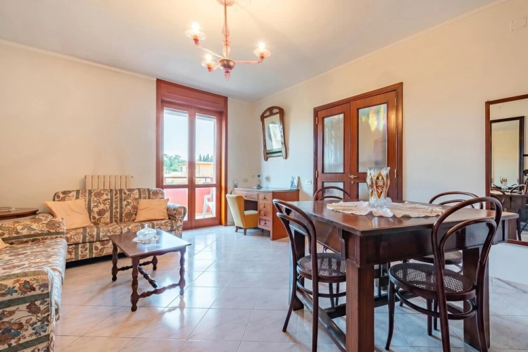 Family Apartment with balcony