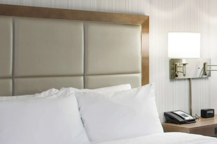 Hampton Inn & Suites Pittsburg Kansas Crossing