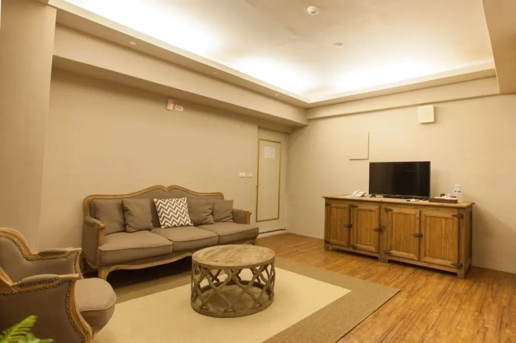 Deluxe Quadruple room with balcony