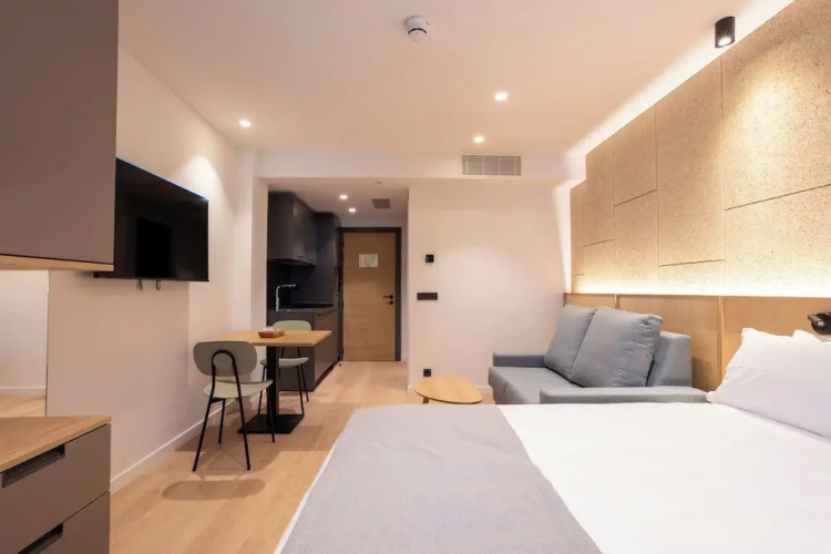 Be10 Suites