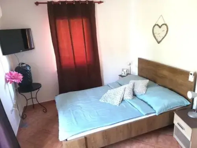 Apartments Erenda