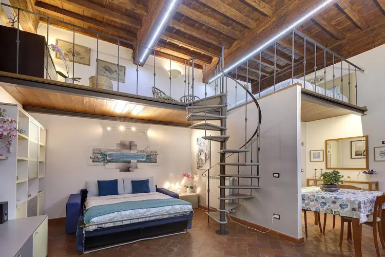Pitti Apartment