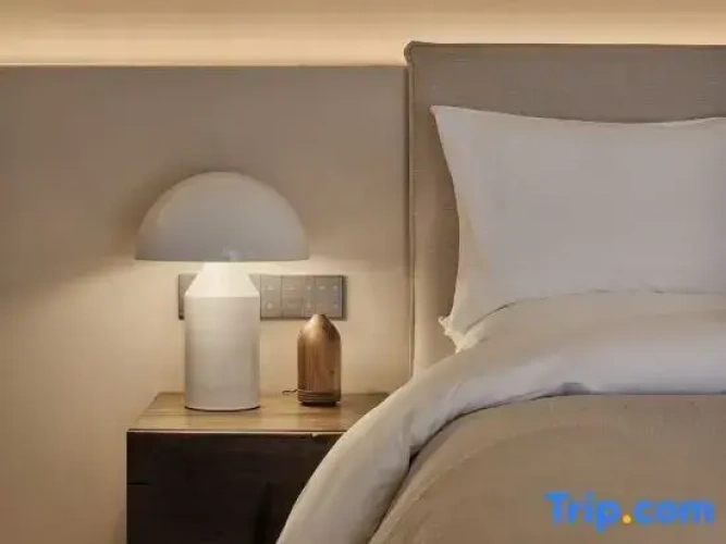 Standard room with sunset view