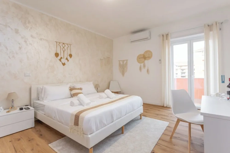 Deluxe Double room with balcony and with city view