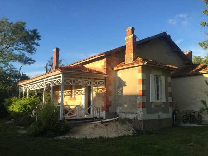 2 Bedrooms Cottage