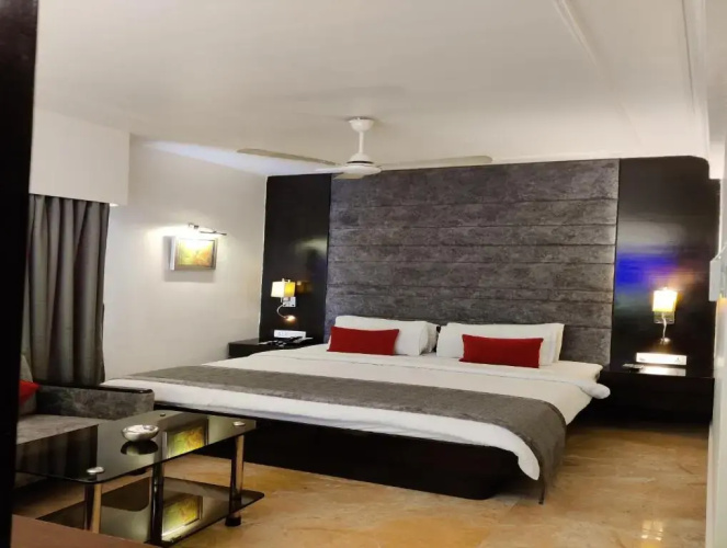 The Samilton Hotel