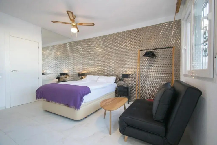 087 Design Studio - Alicante Holiday