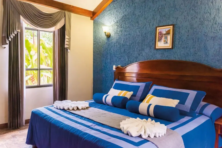 Mansion Los Guichos