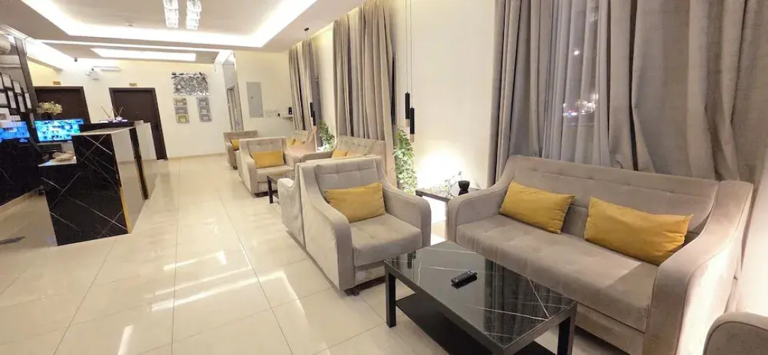 Marin suites Albadiaah