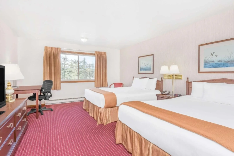 Quadruple room