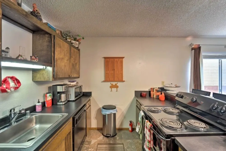 2 Bedrooms Apartment