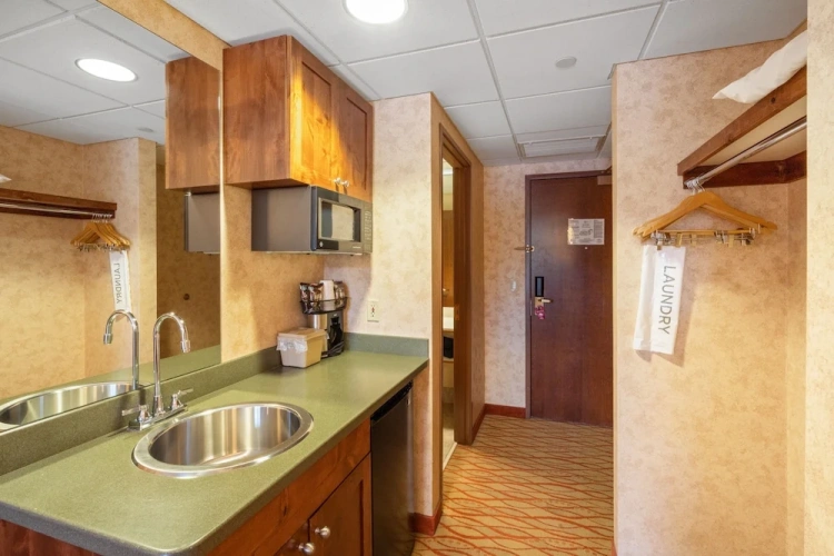 Sextuple Suite with mountain view
