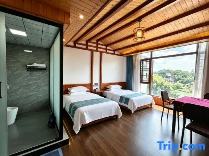 Standard Double room with river view