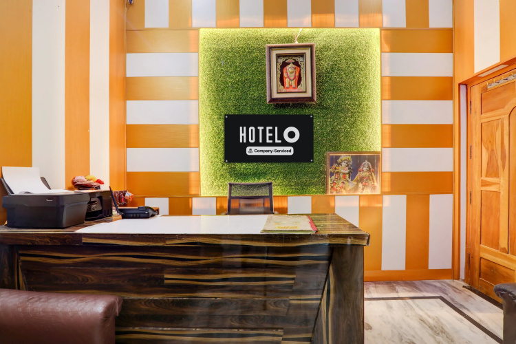 Hotel Balaji Palace Ayodhya
