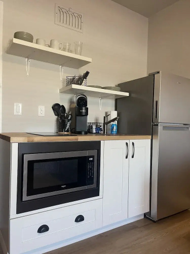 Apartment 202