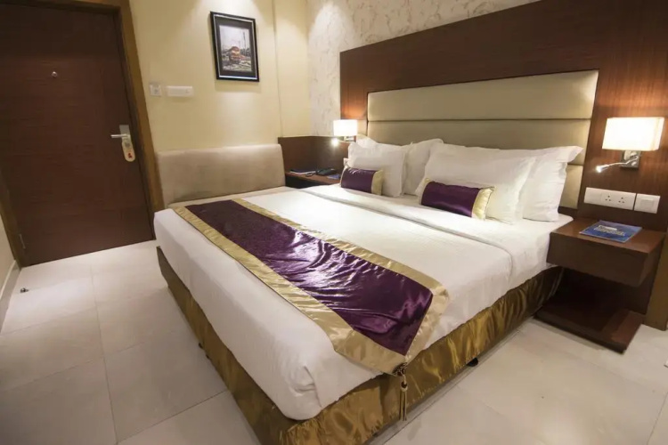 Hotel Aura