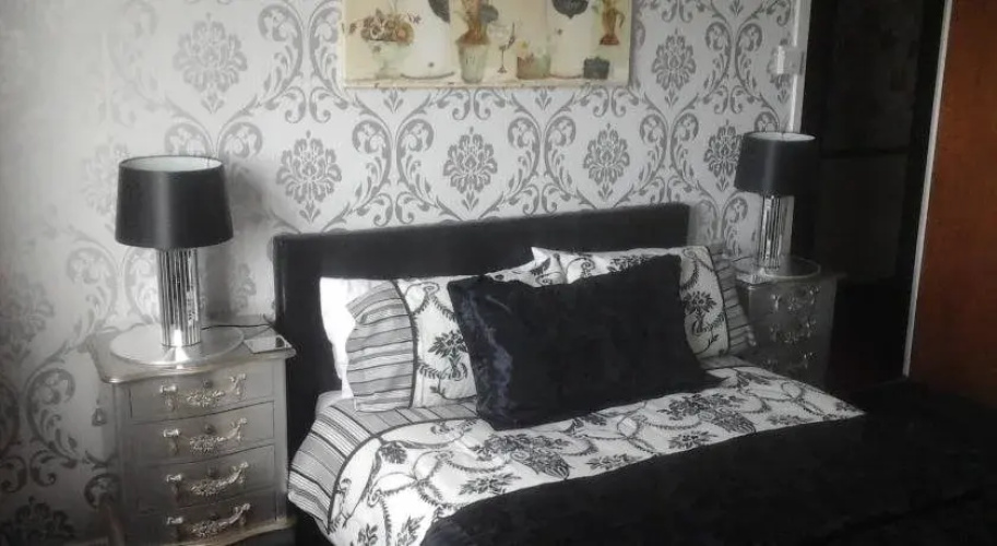 Edwardian House Bed and Breakfast