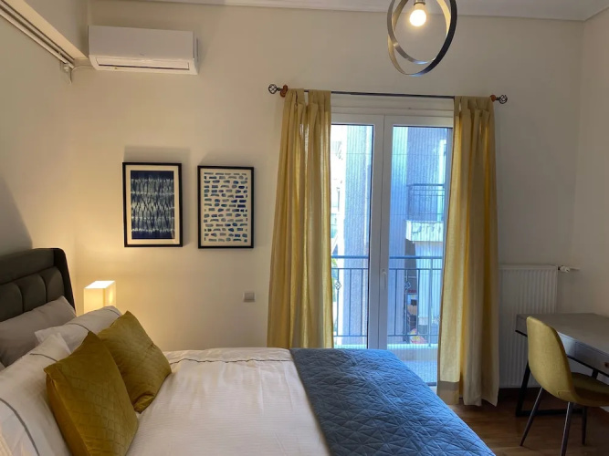 Spacious Glyfada Golf 4BR -near Beach Shops