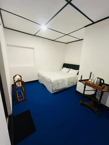 The Crowns Lodge