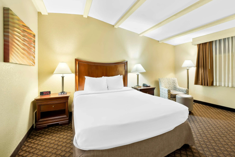 Best Western Coach House