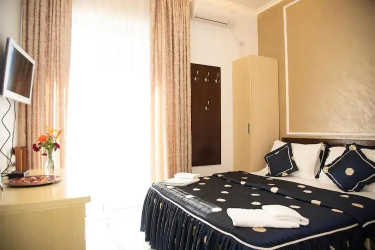 Elite Hotel