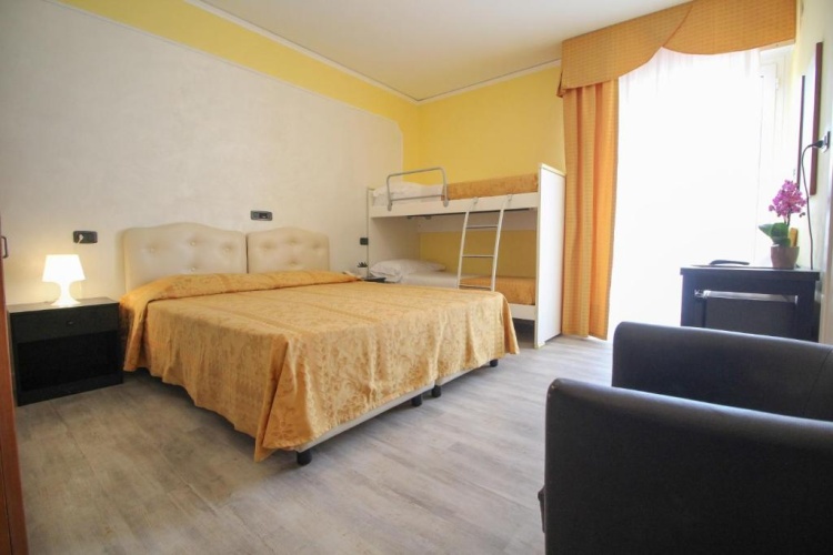 Standard Double Family room