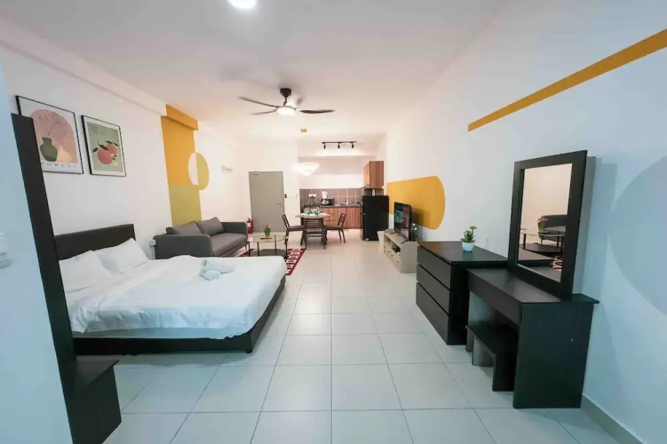 Netizen Cheras Residence by Emily in Town