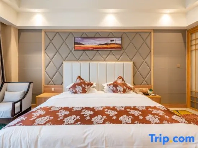 Deluxe Double Suite