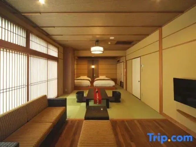 Standard room with city view