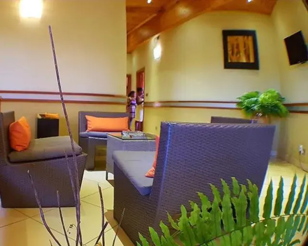 Hotel Serena