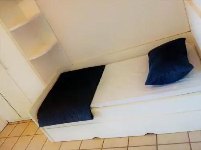 Ebenezer Hostel Suites