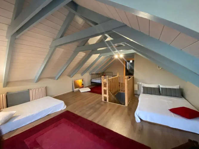 Themis apartment