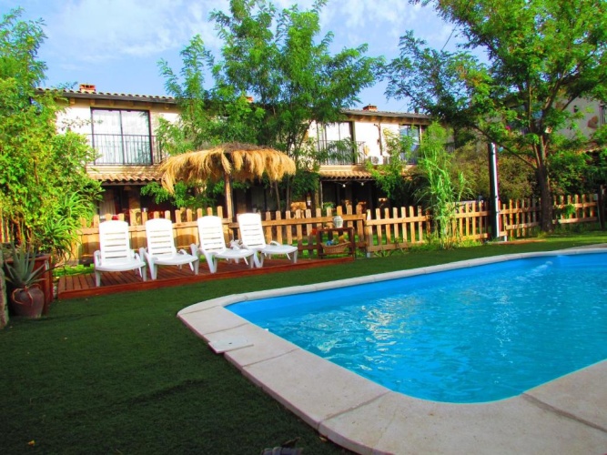 Apartment with garden view