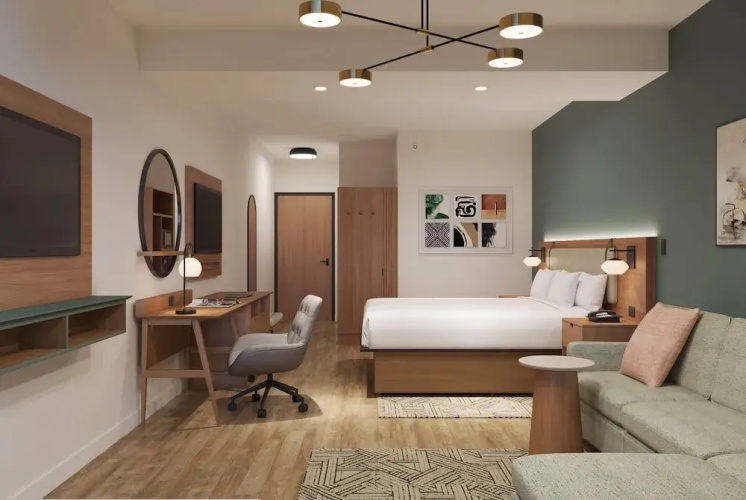 La Quinta Inn & Suites By Wyndham Tracy