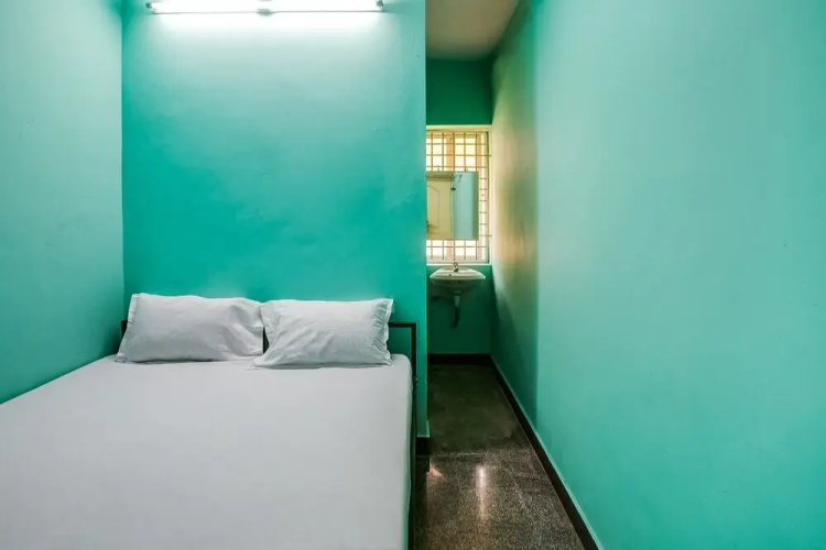 Jain Residency by OYO Rooms