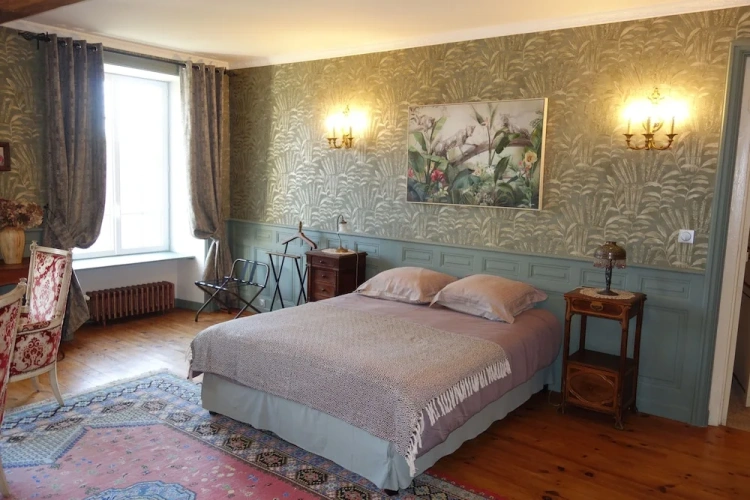 2 Bedrooms Standard Family room
