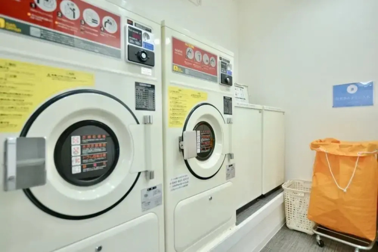 Guest House e-SHIP - Hostel