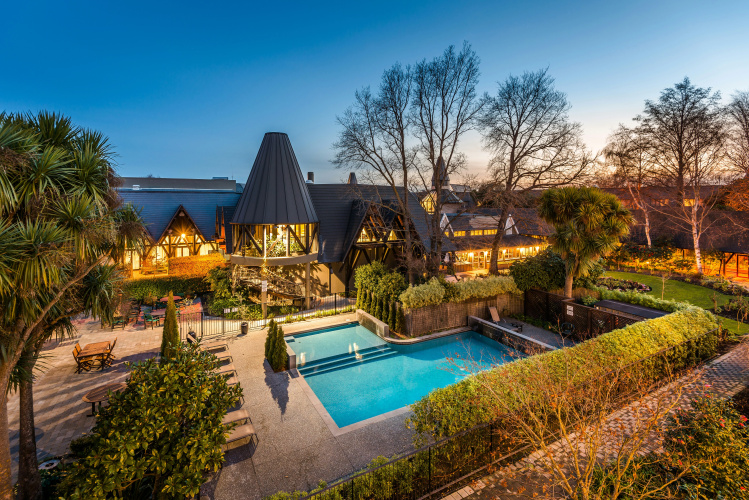 The Chateau On The Park, A Doubletree By Hilton photo 19