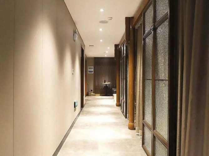 New Lotus Hotel